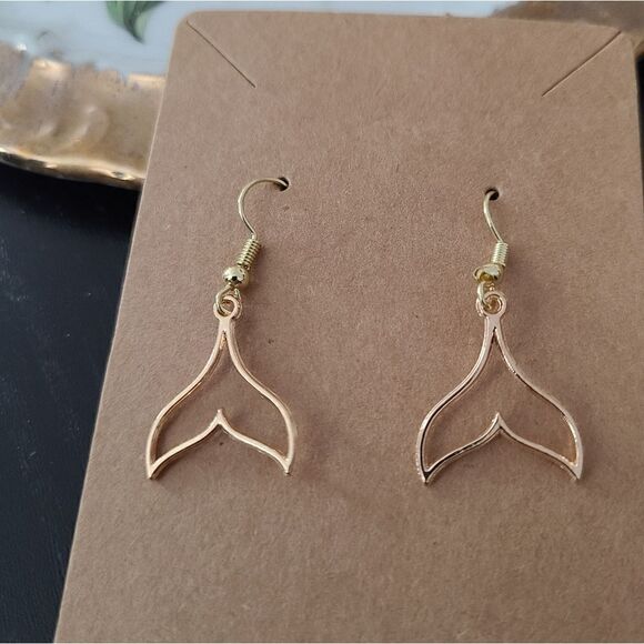 New Handcrafted Mermaid Tail Dangle Earrings on 14K Gold Plated Hooks - Picture 1 of 1